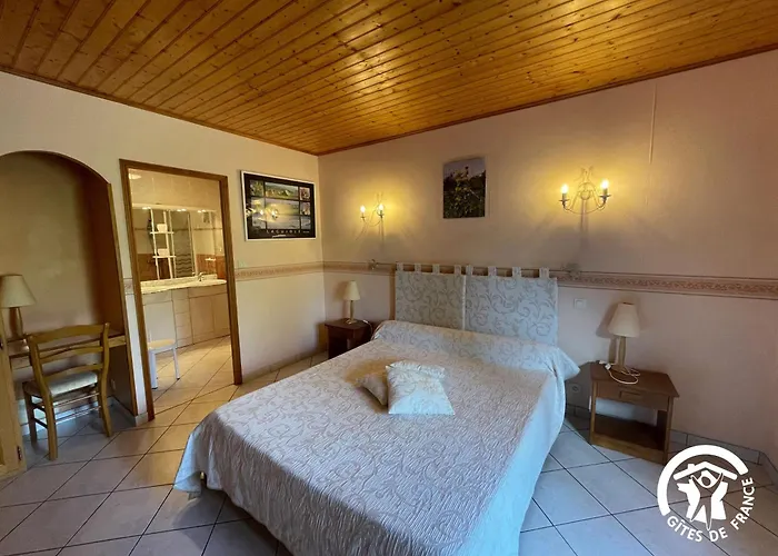 Le Du Puech De Fons Le Cayrol